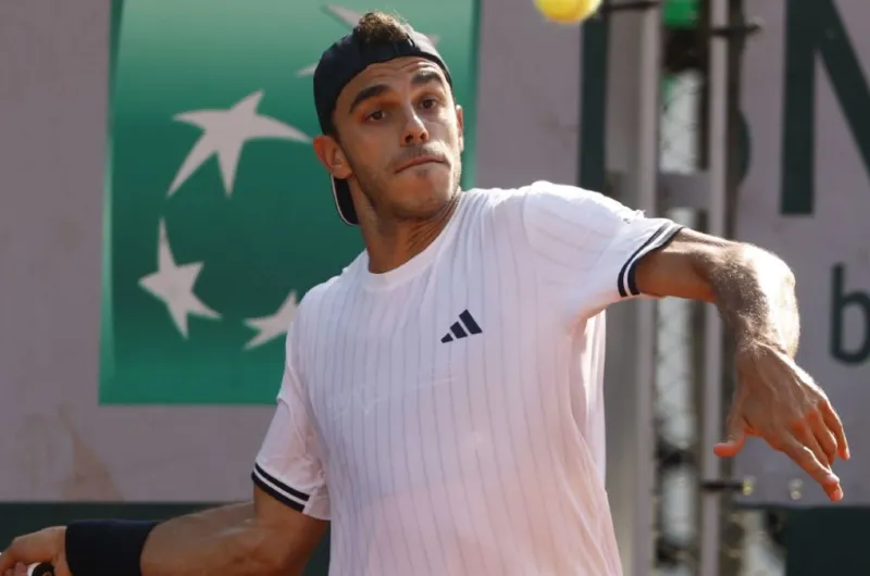Roland Garros 2026: Batacazo histórico de Juan Manuel Cerúndolo y eliminación de Francisco Cerúndolo