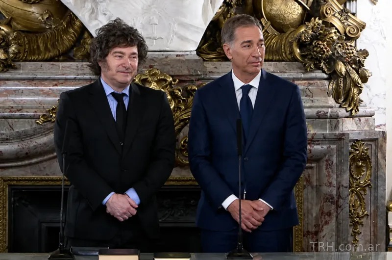 Milei suprime el Ministerio del Interior y transfiere sus funciones a la Jefatura de Gabinete de Santilli