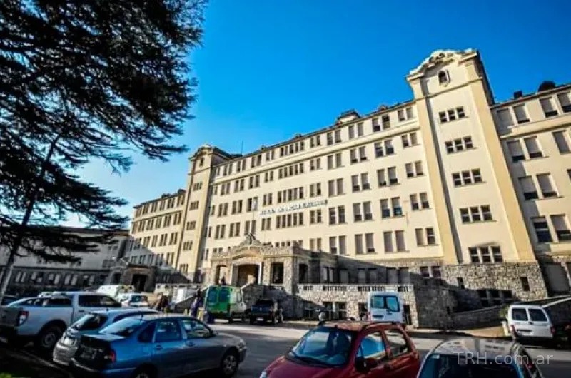 Investigan la muerte de un enfermero hallado con una jeringa en el abdomen en un hospital bonaerense