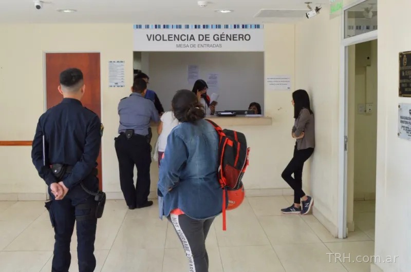 Joven de 18 años amenazó a su madre con una escopeta y efectuó disparos en Algarrobal Viejo