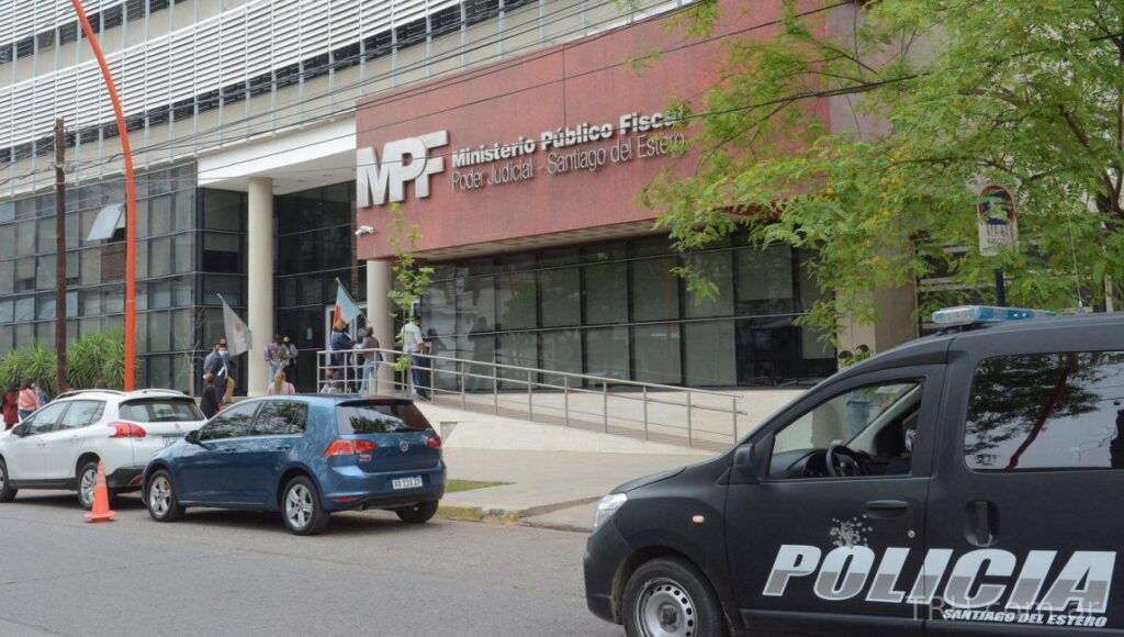 Denuncian violencia familiar en Patillo: un hombre asegura que su pareja lo agredió con un palo durante una discusión por celos