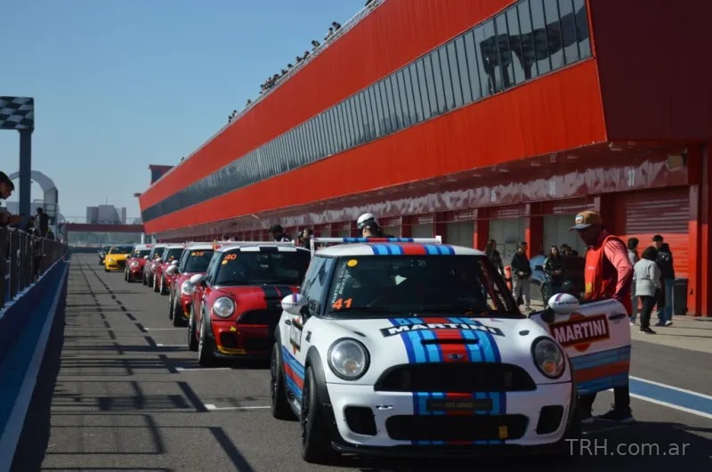 El Autódromo de Termas recibe Track Day y Rally Canav en un agosto con cuatro grandes eventos