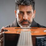 Demi Carabajal presentará su nuevo disco «Ordenando el Caos» en la casa familiar de La Banda