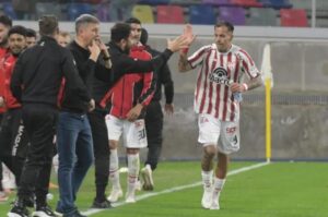Central Córdoba cayó sobre el final ante Instituto en el Madre de Ciudades