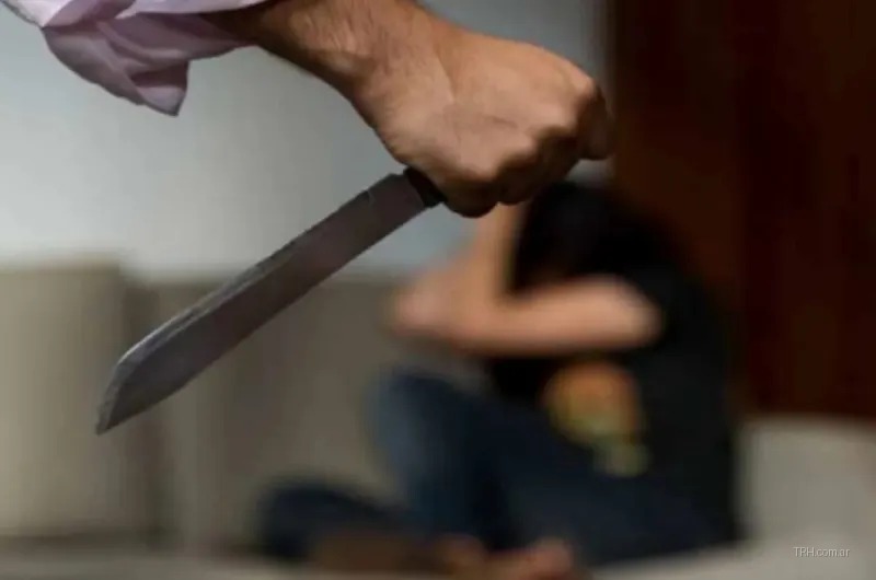 Dictan prisión preventiva para un hombre acusado de golpear y herir con un cuchillo a su expareja