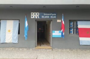 La Biblioteca Popular Ricardo Rojas organiza un bingo solidario para techar su patio