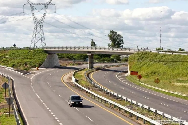 Tramo de la Ruta Nacional 9 en el norte argentino