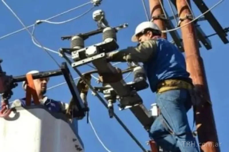Trabajos de mantenimiento en la red de tendido eléctrico