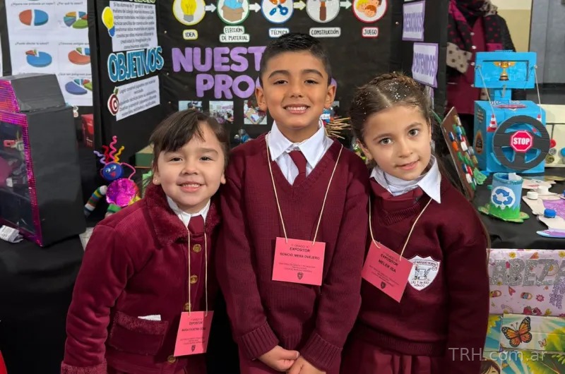 Siete proyectos del Colegio Mariano Moreno clasificaron a la instancia provincial de la Feria de Ciencias