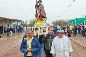 Atoj Pozo celebró sus fiestas patronales en honor a San Roque con una multitudinaria convocatoria