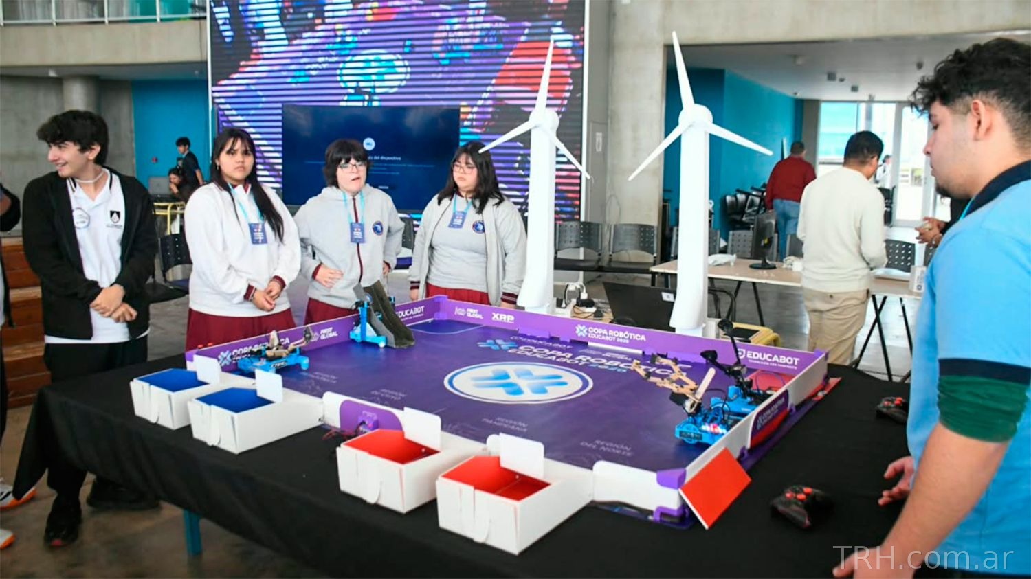 Estudiantes de Termas y de toda la provincia compitieron en la semifinal de la Copa Robótica Educabot 2026