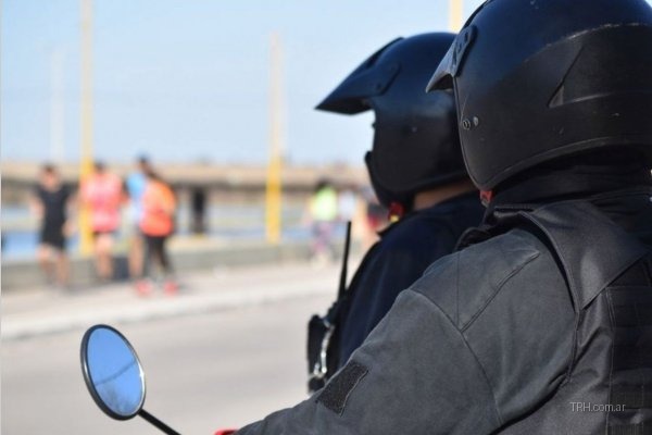 Aprehendieron a un joven en barrio Toro Yacu cuando transportaba una rueda de moto en bicicleta
