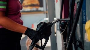 Nuevos aumentos en los combustibles en Santiago del Estero: Shell y Axion actualizaron sus tarifas