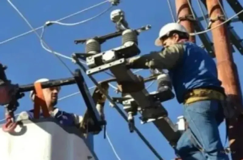 Tendido de líneas eléctricas en sectores urbanos y rurales