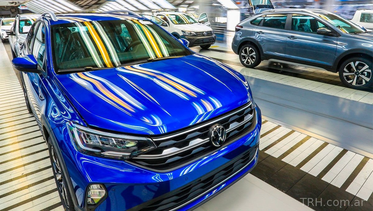 Trámite de consulta para la compra de un auto en concesionario