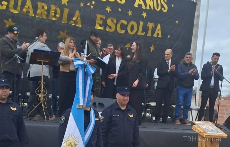 Inauguración del monumento en homenaje a los excombatientes de Malvinas en Guardia Escolta