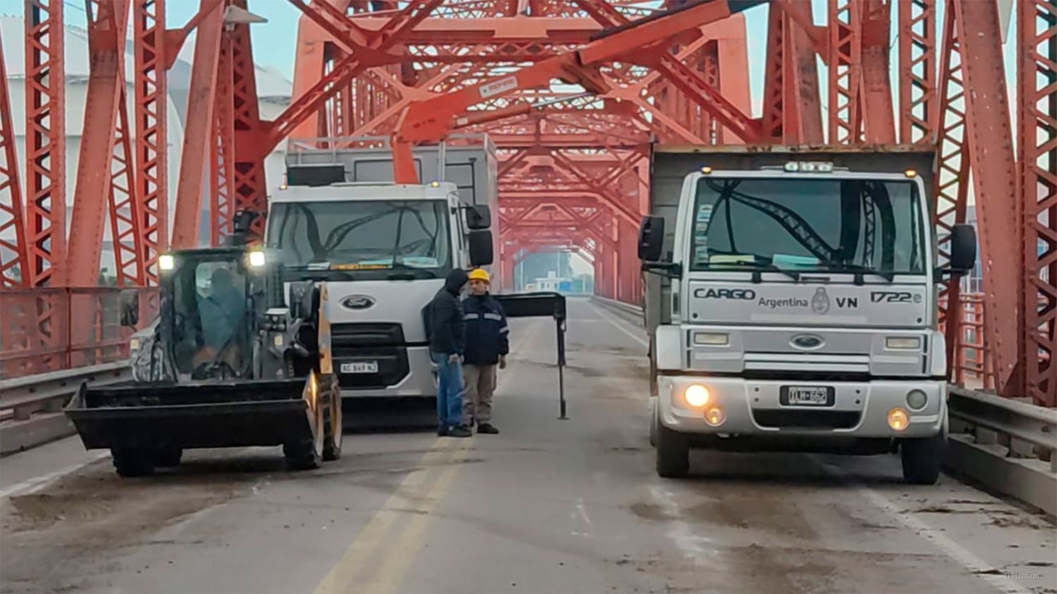 Vista del Puente Carretero que une Santiago del Estero con La Banda antes del corte por mantenimiento