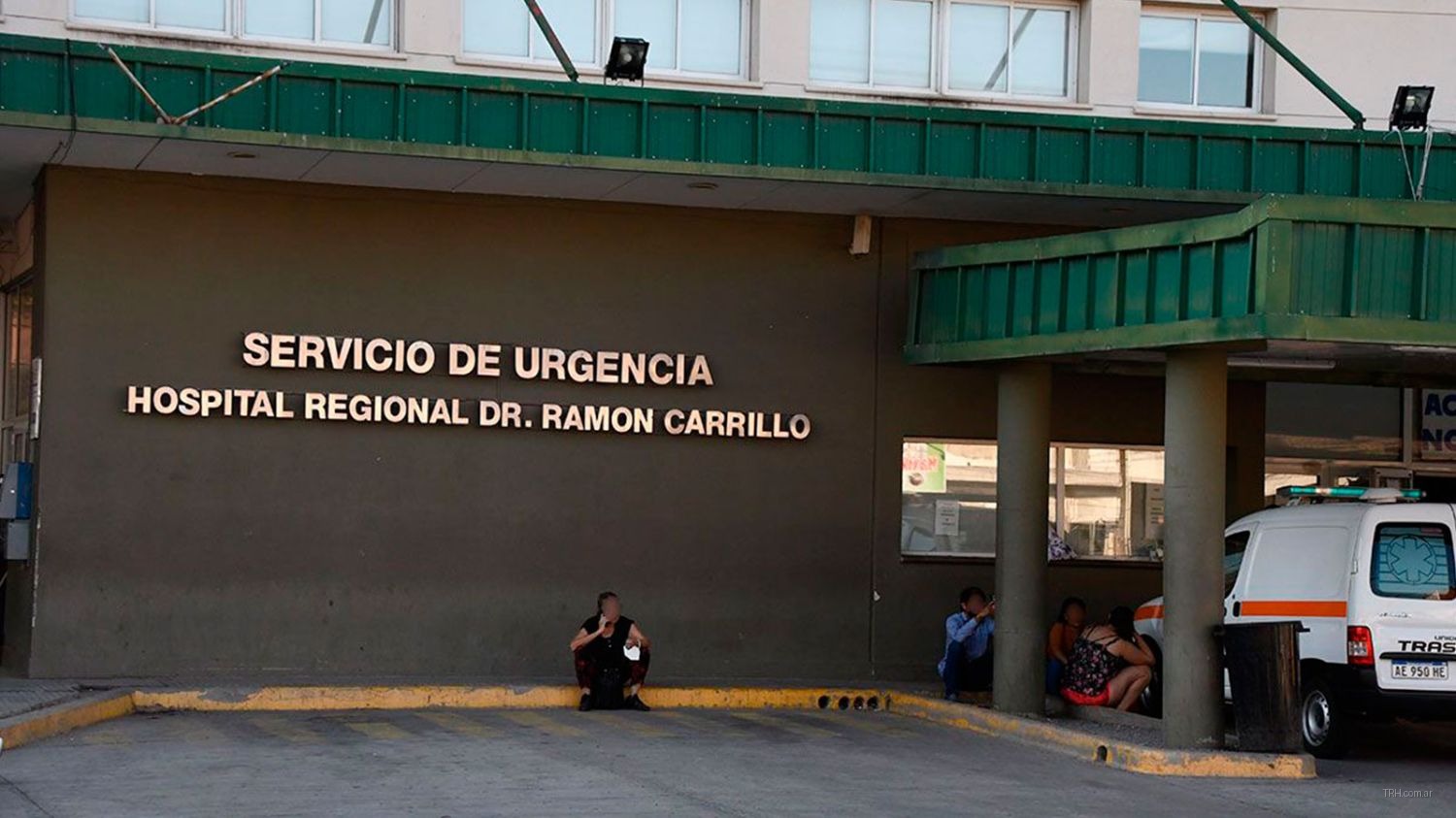 Una mujer sufrió traumatismo de cráneo tras ser atacada con un palo por su esposo en el barrio Siglo XX