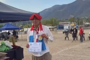 El asador santiagueño Juan Ledesma logró el cuarto puesto en un certamen internacional en Tafí del Valle